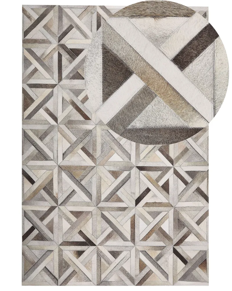 Tappeto Pelle Marrone e Crema 140 x 200 cm TAYTAN