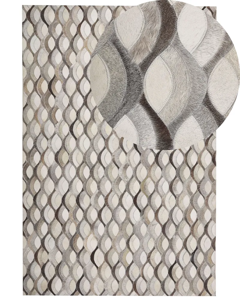 Tappeto pelle marrone e nocciola 140 x 200 cm KIRCA