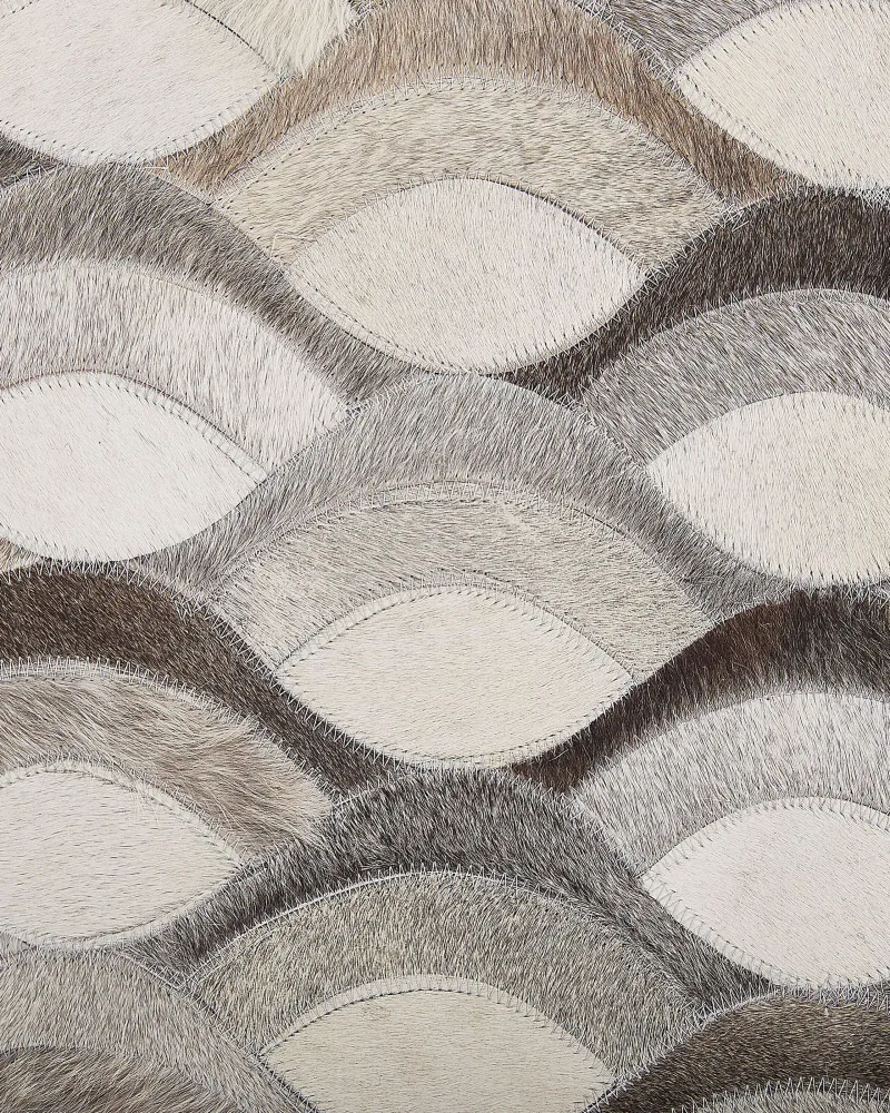 Tappeto pelle marrone e nocciola 140 x 200 cm KIRCA