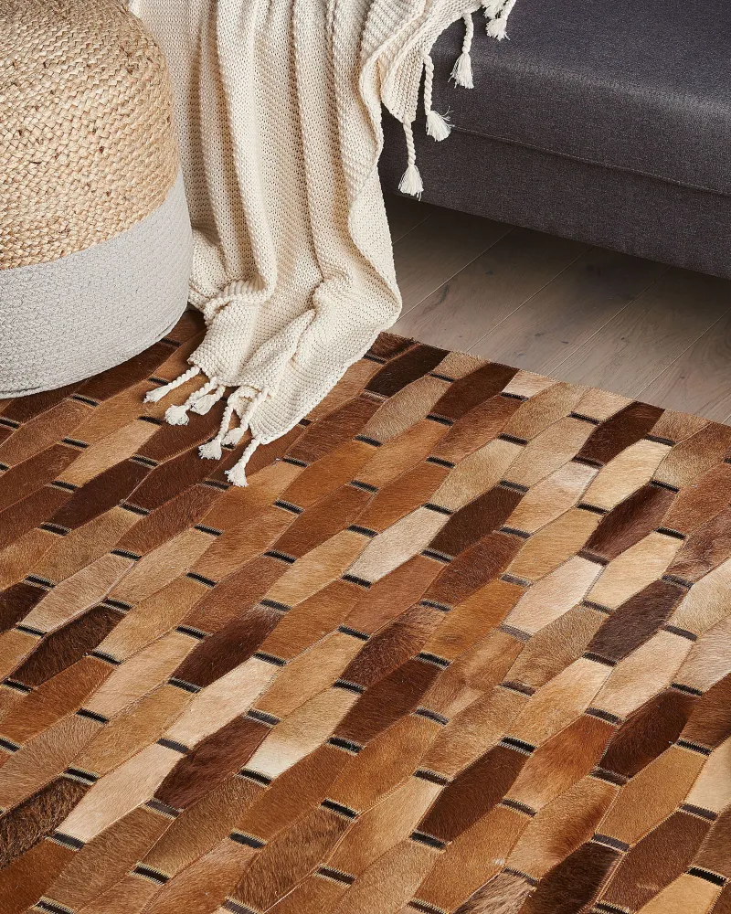 Tappeto pelle di mucca marrone 140 x 200 cm DIGOR