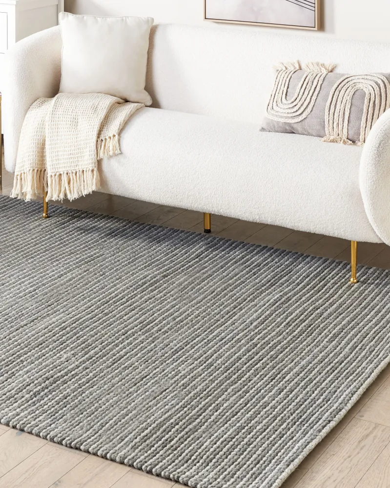 Tappeto pelo piccolo colore grigio scuro 140 x 200 cm KILIS