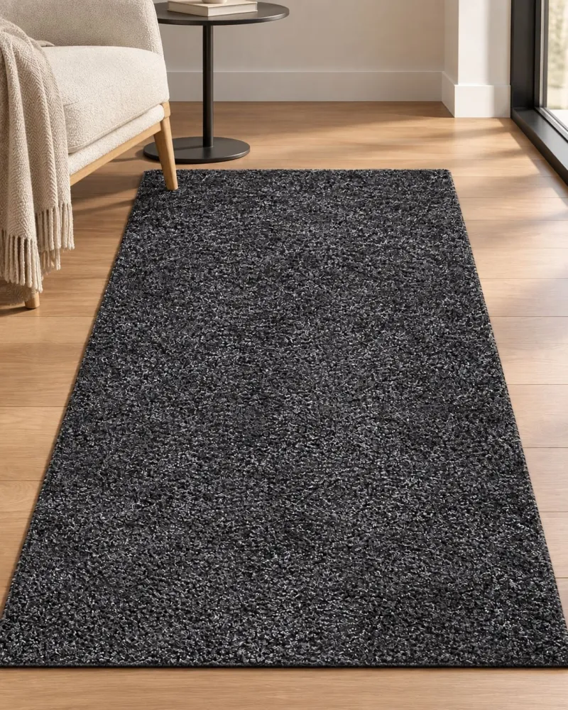 Tappeto shaggy grigio cupo 80 x 150 cm DEMRE