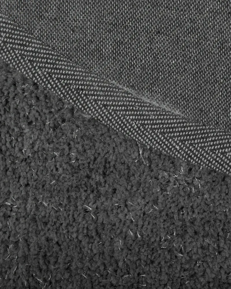 Tappeto shaggy grigio cupo 80 x 150 cm DEMRE