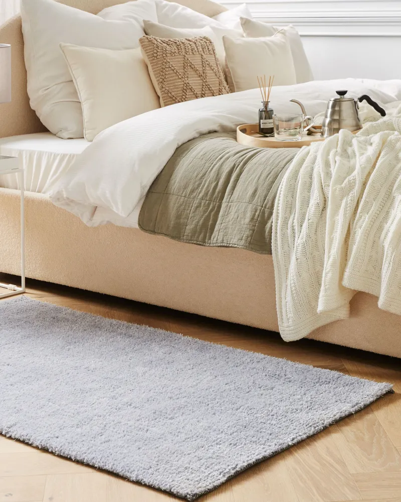Tappeto shaggy grigio limpido 80 x 150 cm DEMRE