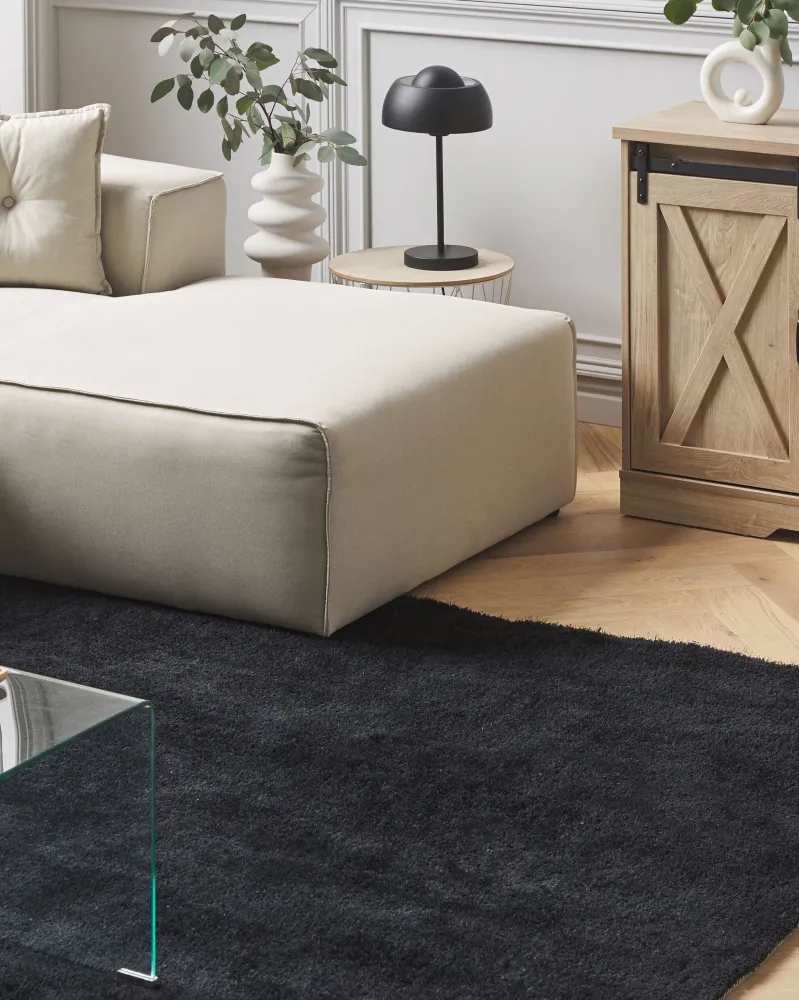 Tappeto shaggy nero 140 x 200 cm DEMRE
