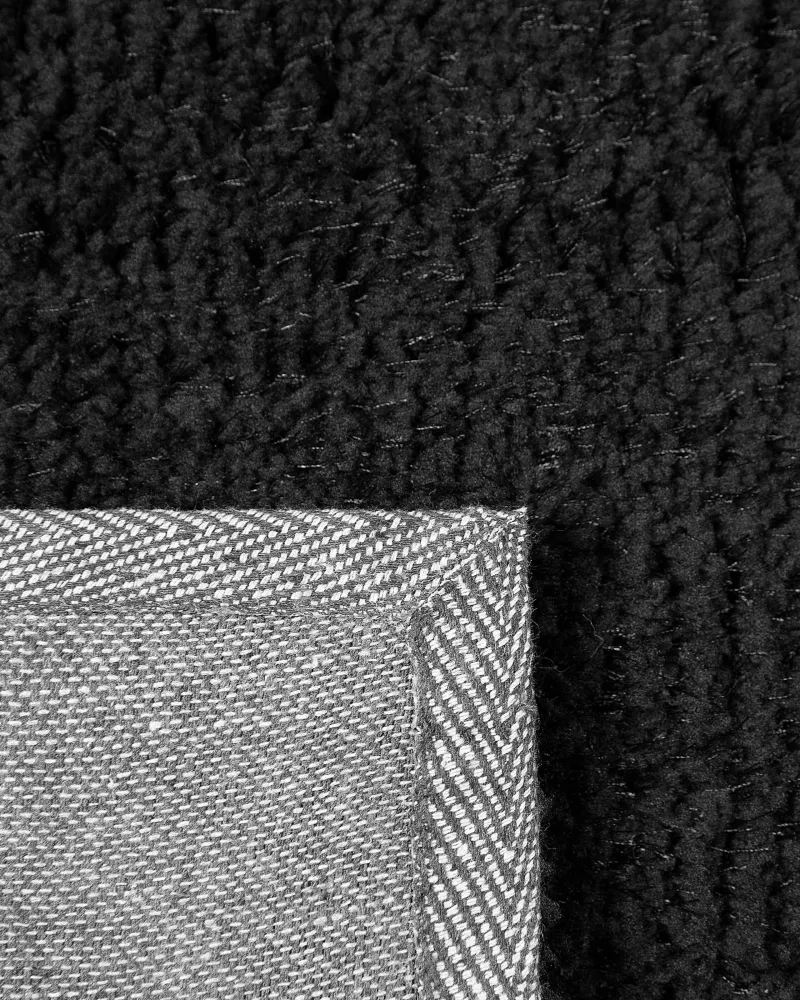 Tappeto shaggy nero 80 x 150 cm DEMRE