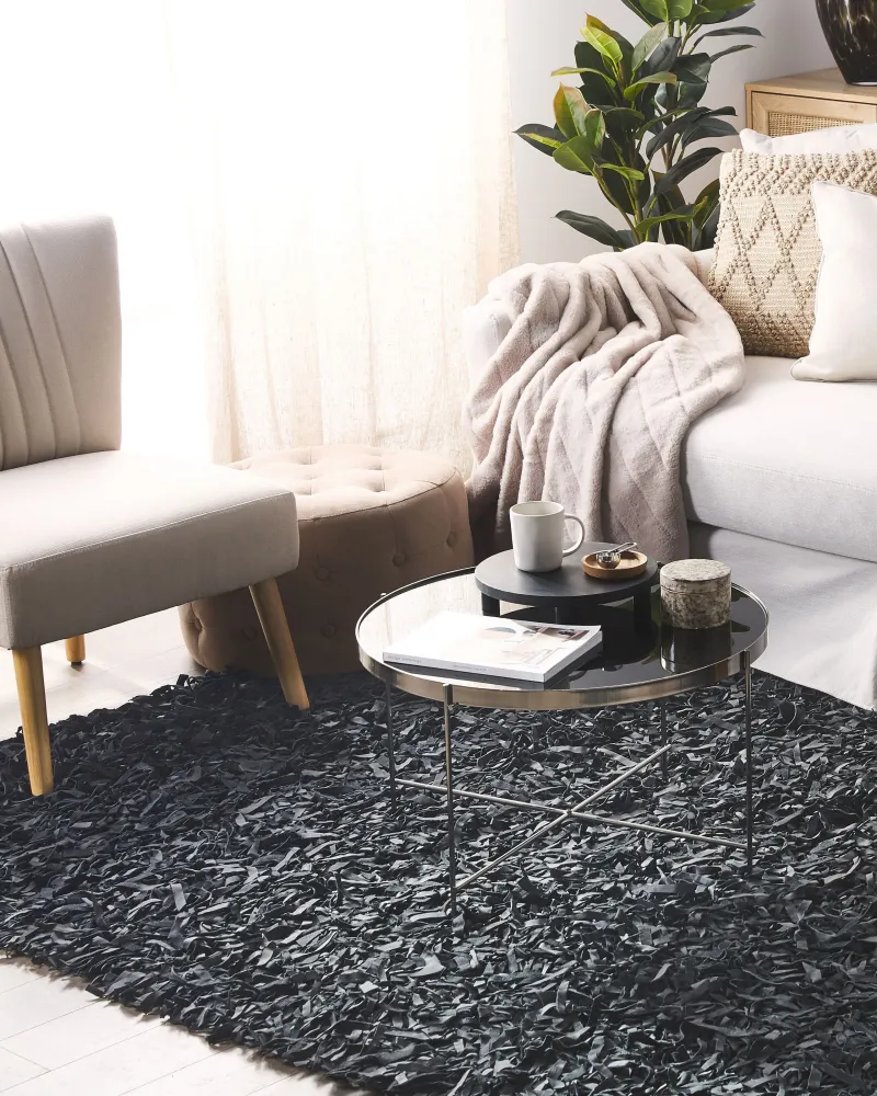 Tappeto shaggy pelle nera 140 x 200 cm MUT