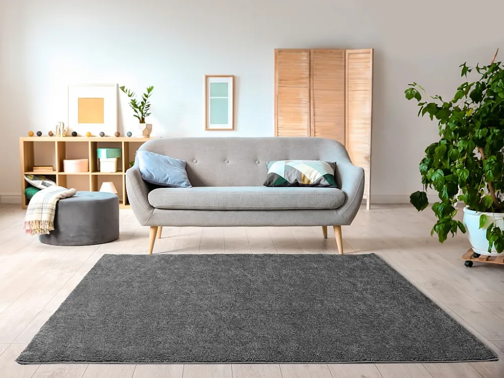 Tappeto Shaggy pelo esteso 160 x 230 cm Antracite MILINIO