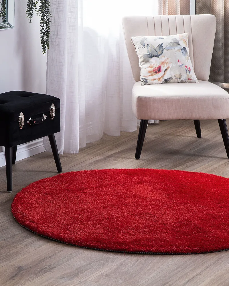 Tappeto shaggy rosso tondo ⌀ 140 cm DEMRE