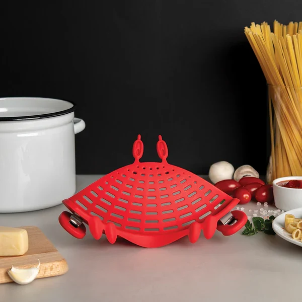 Scolapasta Crabby