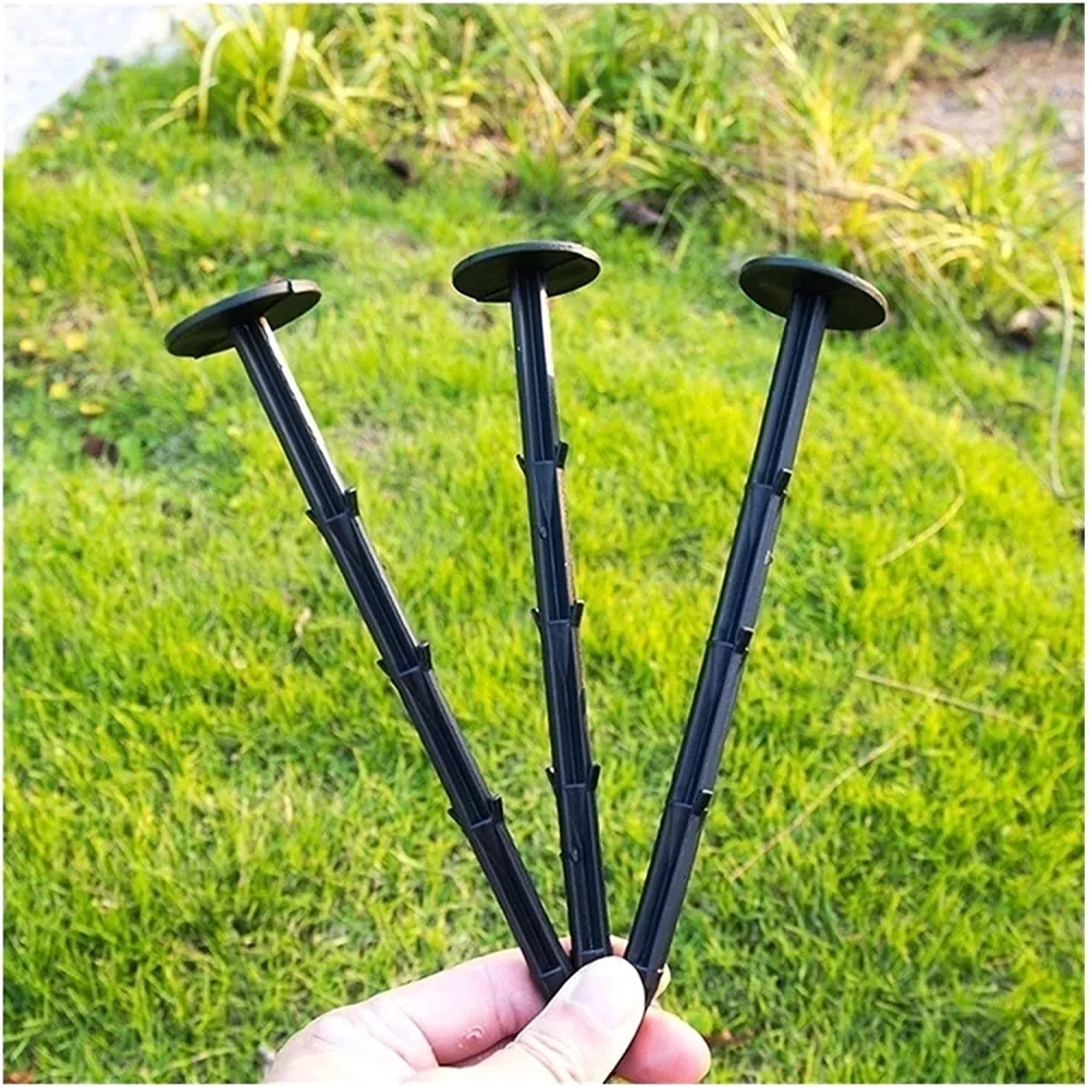 Set da 100 picchetti per fissaggio del telo pacciamatura plastica nero cm 20h