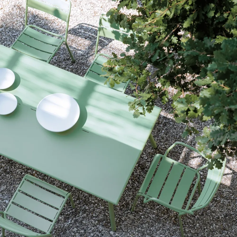 Set di sedie con braccioli da giardino metallo "Twist" moderne ed impilabili cm 55x57 87h