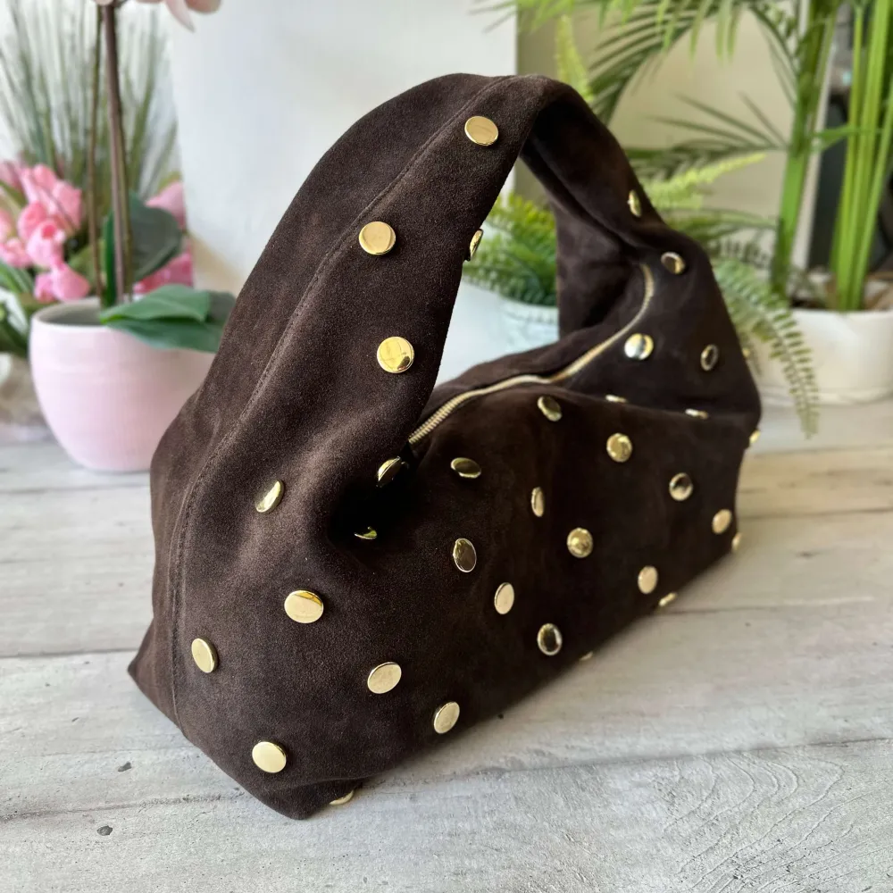 Borsa Hobo Grande Spalla Pelle scamosciata Marrone Scuro Borchie Oro SARA