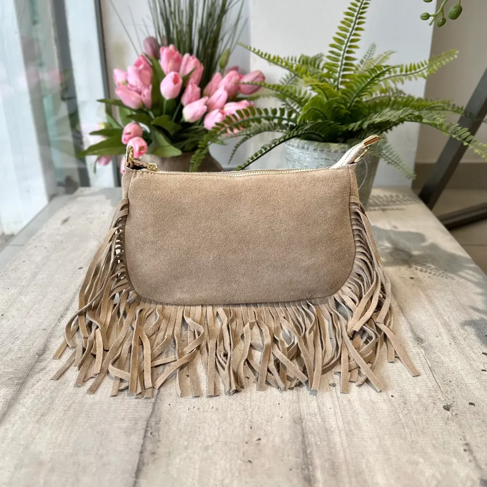 Borsetta Spalla con Frangia Baguette Pelle Scamosciata 2 Tracolle Interne "DOLLY"