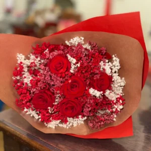Bouquet di Fiori Stabilizzati Rossi e Bianchi