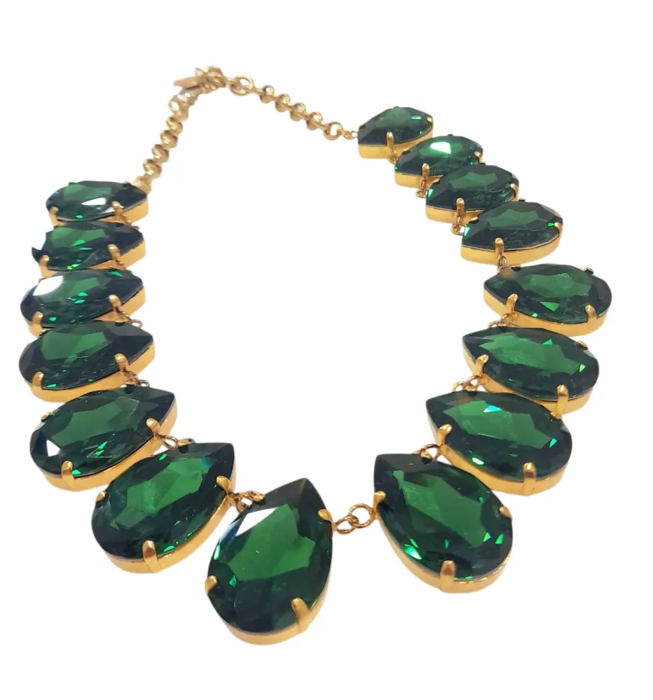 Collana girocollo con cristalli goccia verde brillante