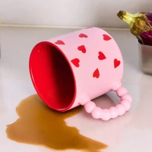Tazza rosa con cuori rossi - 350 ml