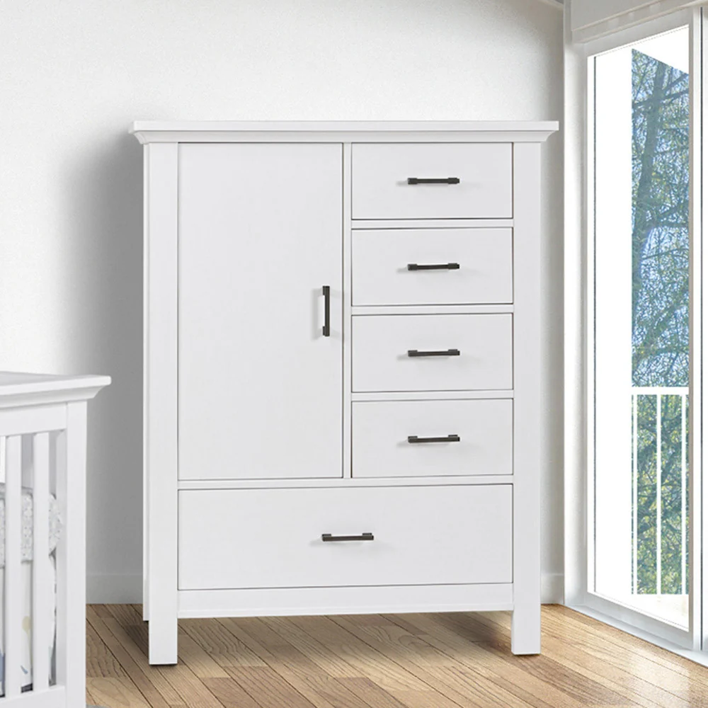 Fawn Baby Yosemite 2 Piece Nursery Set - Flat Top Crib and Chifferobe Antico White con 4 Sedie e Tavolo