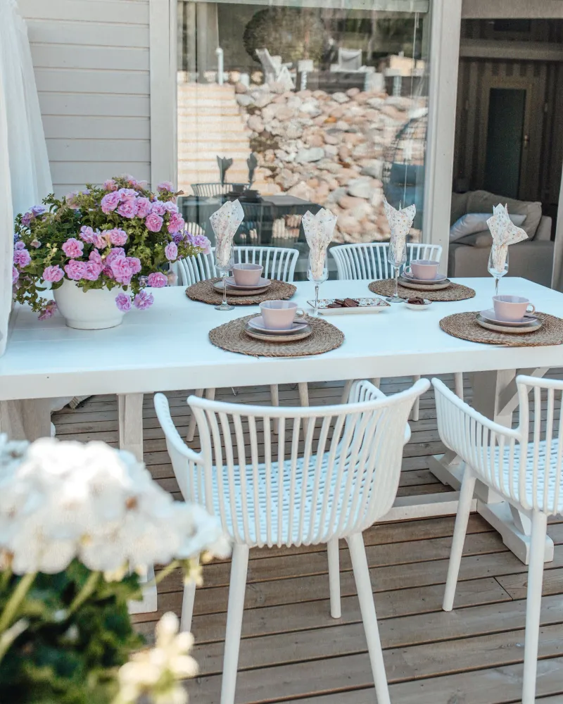 Set 4 Garden Chairs PESARO Synthetic Material White | Impermeabile e UV Resistente