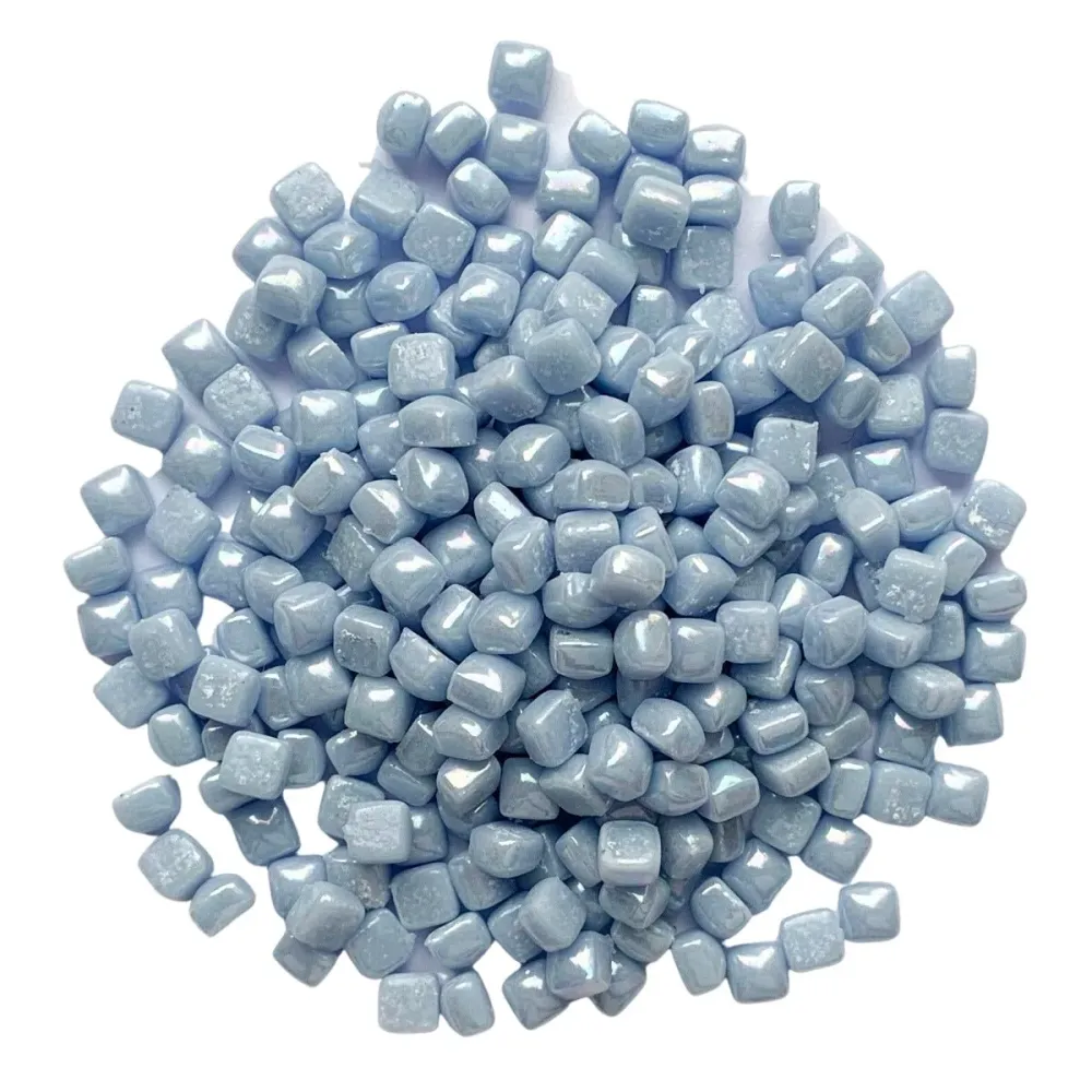 Micro Mosaico di Vetro 4,8mm Madreperla Azzurro Chiaro