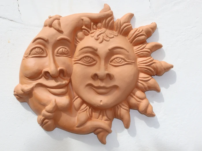 Sole e Luna terracotta decorazione parete