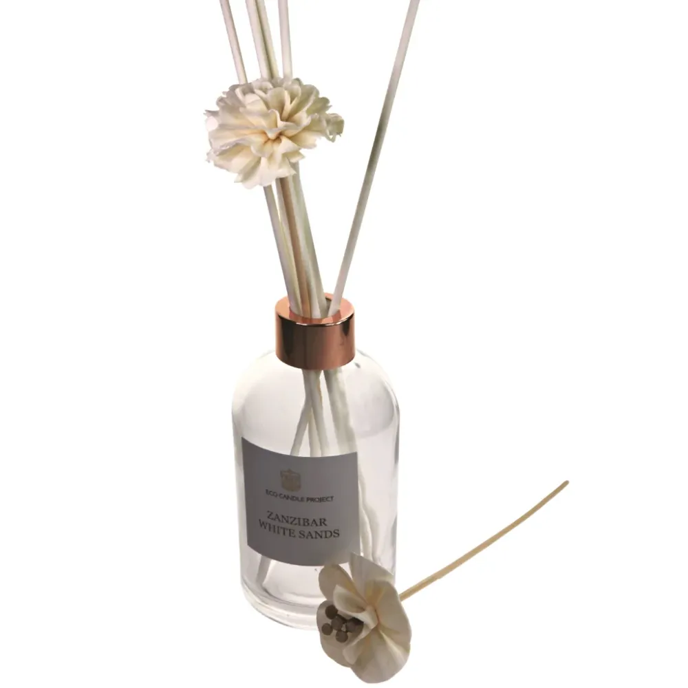FIORE DI GAROFANO CON RATTAN Eco Candle Project