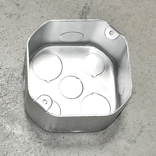 Tappeto per Ingresso 4 Inch Square Plenum Octagon Box 2-1/8 Inch Deep 1/2 And 3/4 Inch Knockouts 54171-SVT (Pack 60)