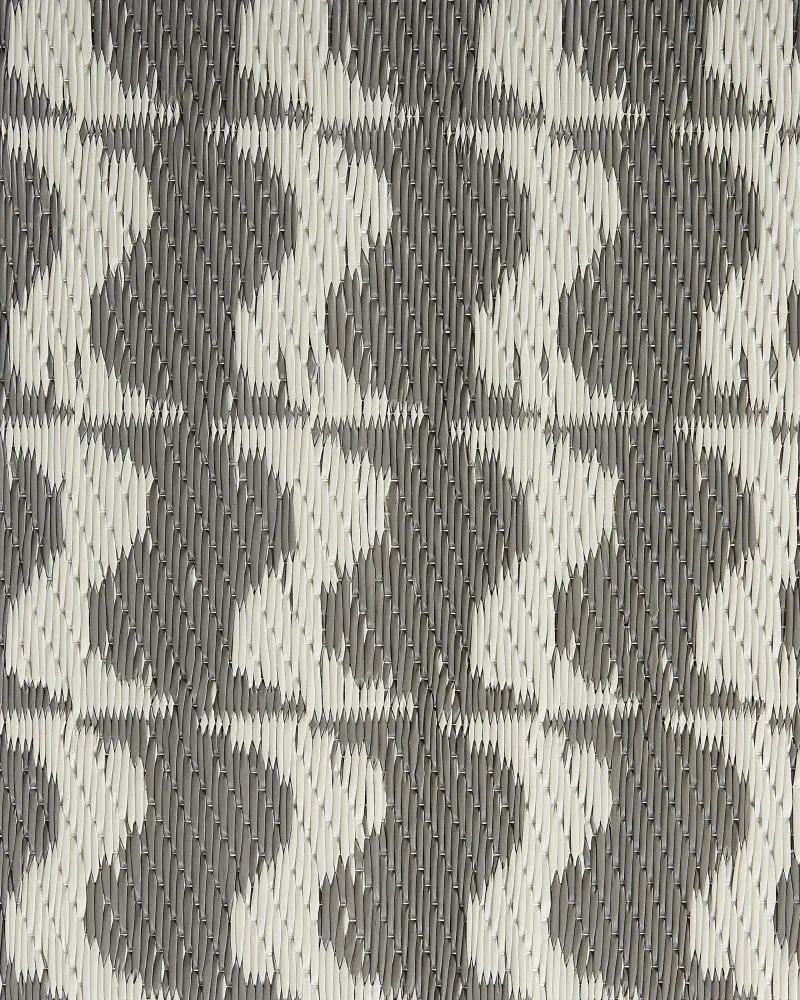 Accessorio da Barbecue Tappeto da esterno grigio con motivo geometrico 120 x 180 cm TUMKUR