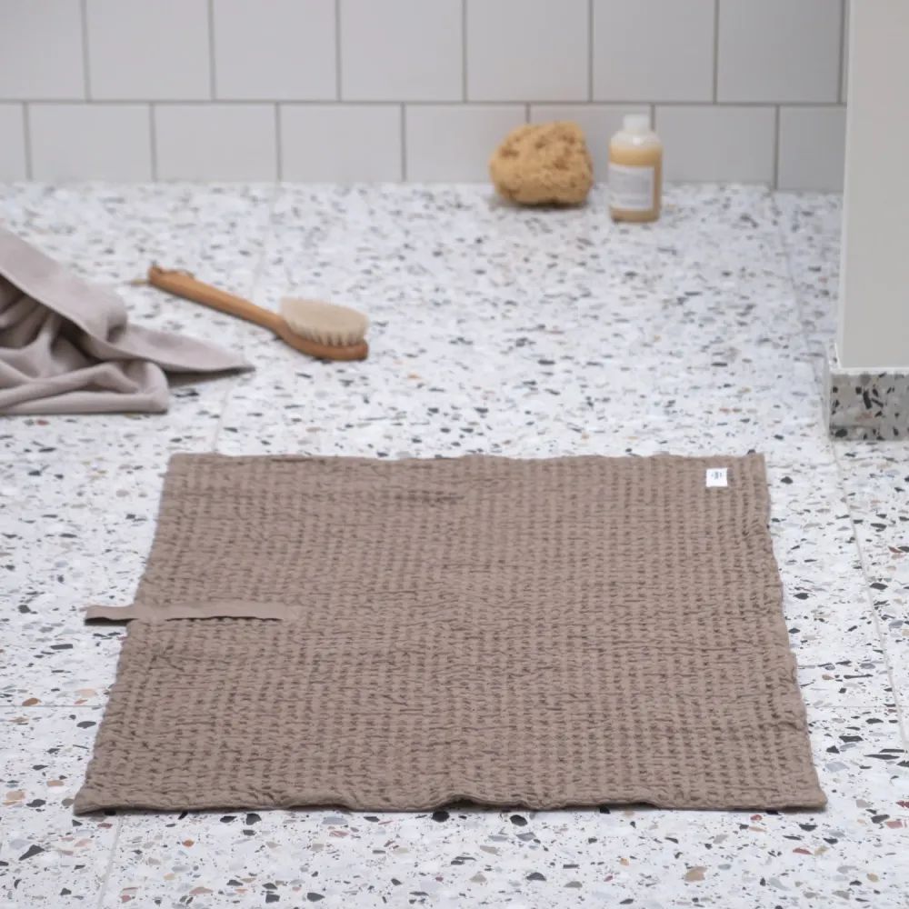 Tappetino da bagno Big Waffle 80x55 cm cotone organico argilla