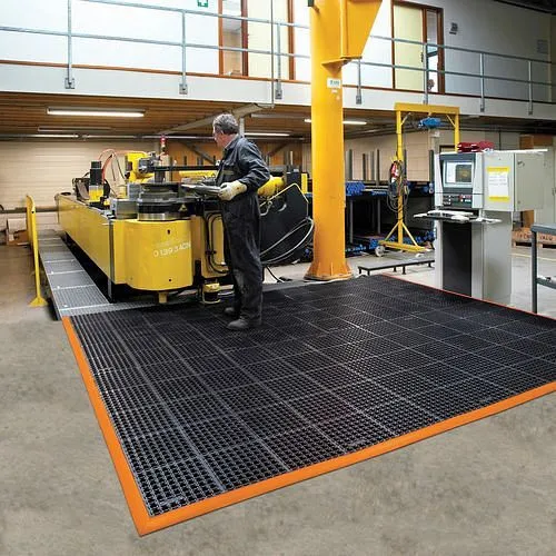 Tappeto di sicurezza ergonomico DENIOS SO 9.15 per zone umide senza bisello 90 x 152 cm 162-173