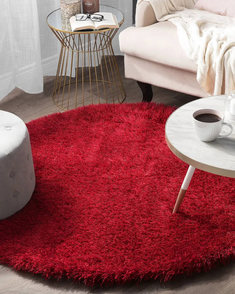 Tappeto shaggy rotondo rosso ⌀ 140 cm CIDE per Pittura Olio